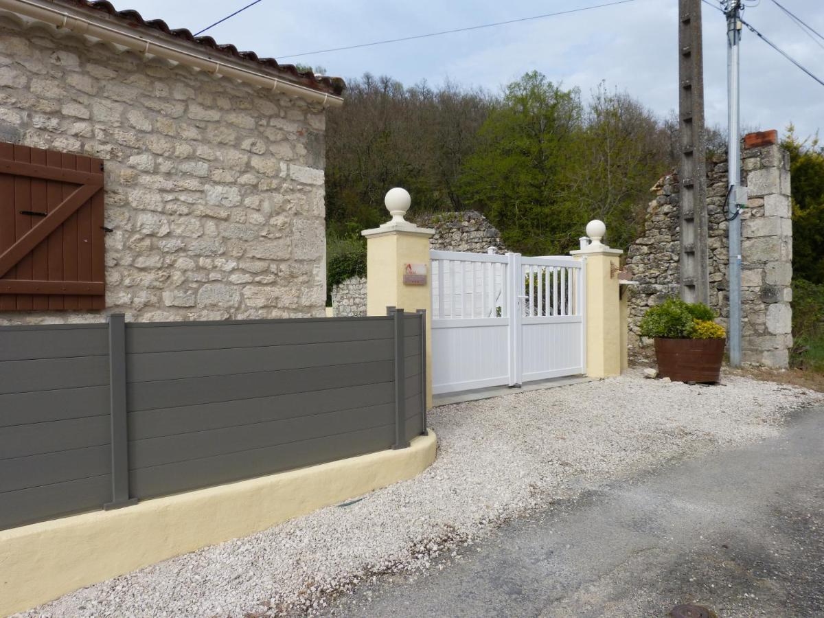 D'Est En Ouest Villa Montcuq Bagian luar foto