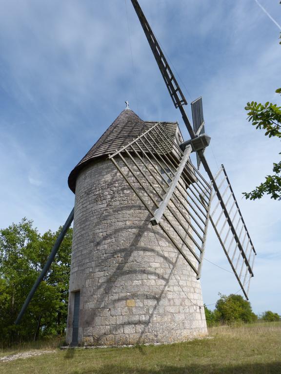 D'Est En Ouest Villa Montcuq Ruang foto